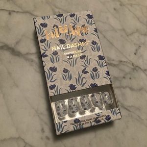 Limited edition red Aspen nails